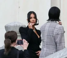 Condenan a ladrones del robo a Kim Kardashian en París