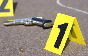 Mueren dos hombres tras ataque a tiros en Quisqueya, SPM 