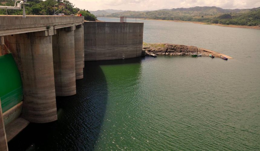 COE recomienda precaución en cuenca del Yaque del Norte por operación de la presa Tavera-Bao