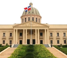 Gobierno crea comisión de expertos para revisar el marco jurídico migratorio dominicano