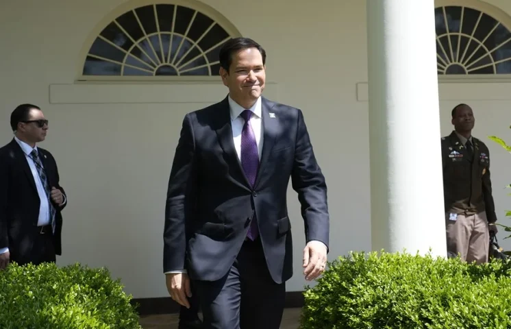 EE.UU. pide diálogo directo entre India y Pakistán y extiende sus condolencias a ambos