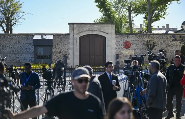 Turquía anuncia reuniones con Ucrania, Rusia y EE.UU. este viernes