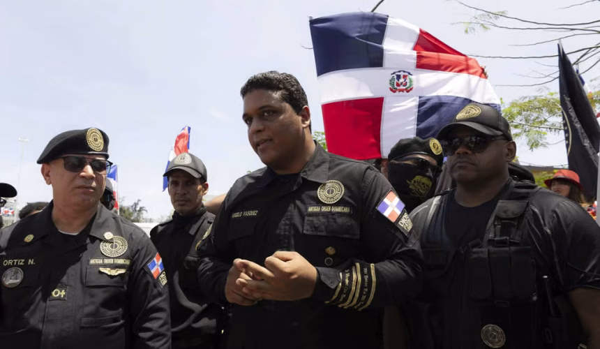 Ángelo Vásquez denuncia amenazas de muerte de presuntos militares haitianos desde EE. UU. 