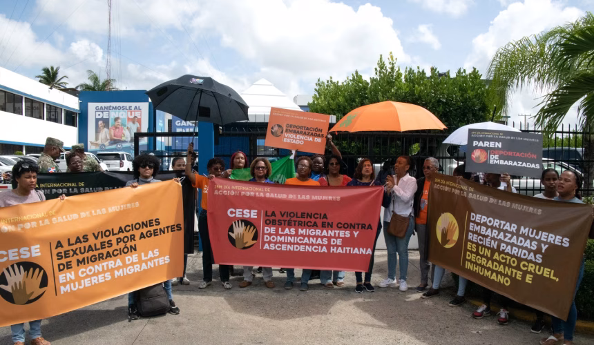 Exigen cese inmediato de deportaciones de embarazadas y reclaman acceso pleno a la salud