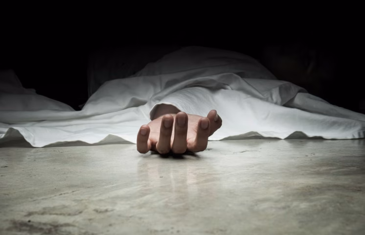 Encuentran muerto a un segundo teniente retirado; vivía solo y tenía problemas de salud 