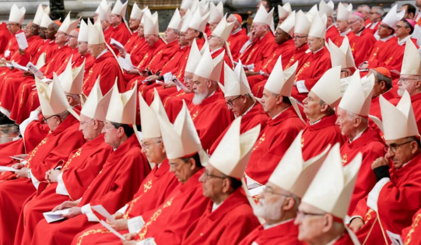 Iglesia católica se encierra en cónclave para elegir al sucesor del Papa Francisco 