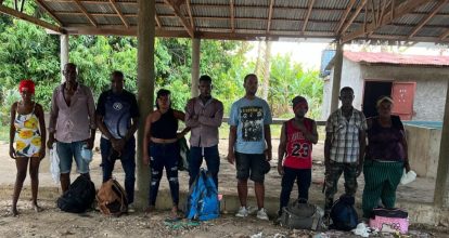 Arrestan nueve haitianos indocumentados escondidos en Montecristi
