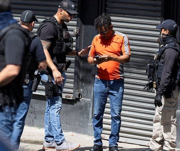 Puerto Rico suministra al ICE datos de inmigrantes con licencias renovadas, entre ellos miles de dominicanos