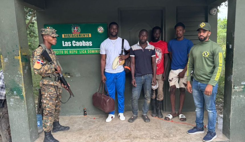 Detienen 13 haitianos indocumentados en Dajabón y Santiago Rodríguez