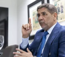 Ministro de Agricultura atribuye a la competencia externa la caída en exportaciones de banano