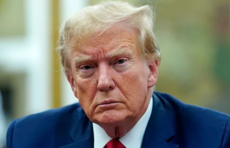 Trump afirma que Irán les notificó de antemano el ataque y califica su respuesta de 