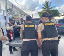 Autoridades realizan allanamientos contra red de narcotráfico en Valverde y Montecristi