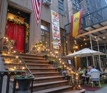 La Nacional cumple 100 años en su ‘casa’ de Nueva York preservando el legado español