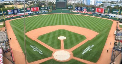 Abinader crea comisión para evaluar construcción de estadio de béisbol en el Ensanche La Fe