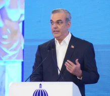 Presidente Abinader dice urge reformar el Código Penal para 