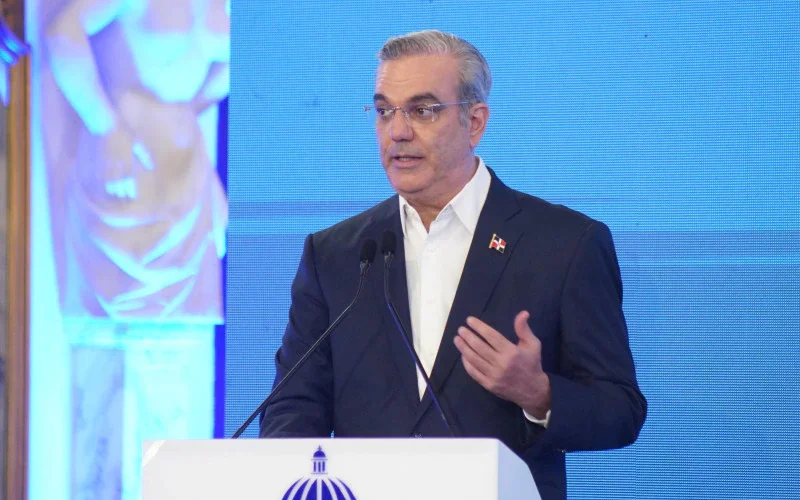Abinader reafirma su compromiso contra la corrupción: “Nadie está por encima de la ley”
