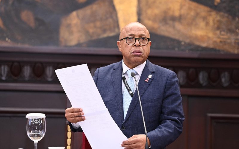 Pacheco tilda de “francotiradores” a quienes se oponen a acelerar aprobación del Código Penal