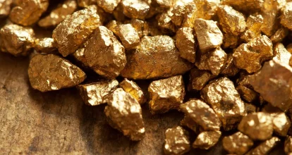 El oro registra este lunes una intensa subida de 3,400 dólares por onza