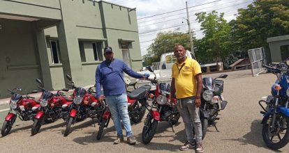 Arrestan dos dominicanos con siete motocicletas de presunto contrabando en Dajabón