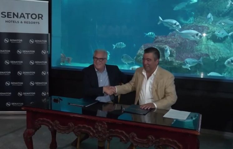 Acuario Nacional y Aquarium de Almería de España firman acuerdo por la vida marina