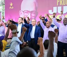 Danilo Medina desde San Cristóbal: “El PLD siente el dolor de la gente y volverá al poder con la estrella amarilla”