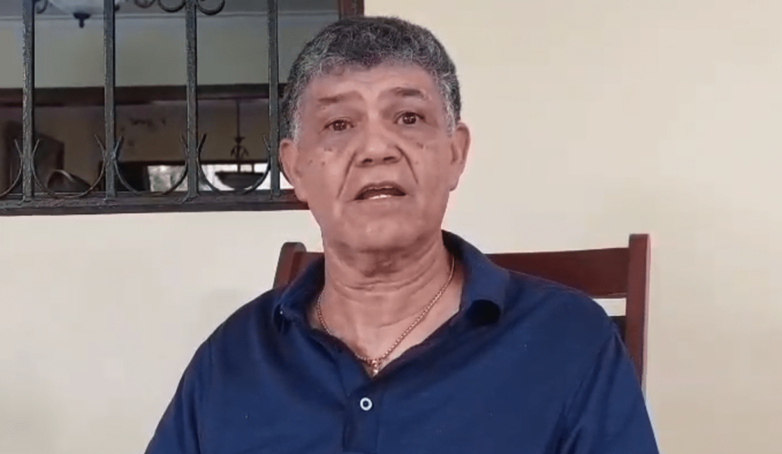 Alcalde SDO se desvincula de escándalo por participación de “La Profezorra” en charla educativa