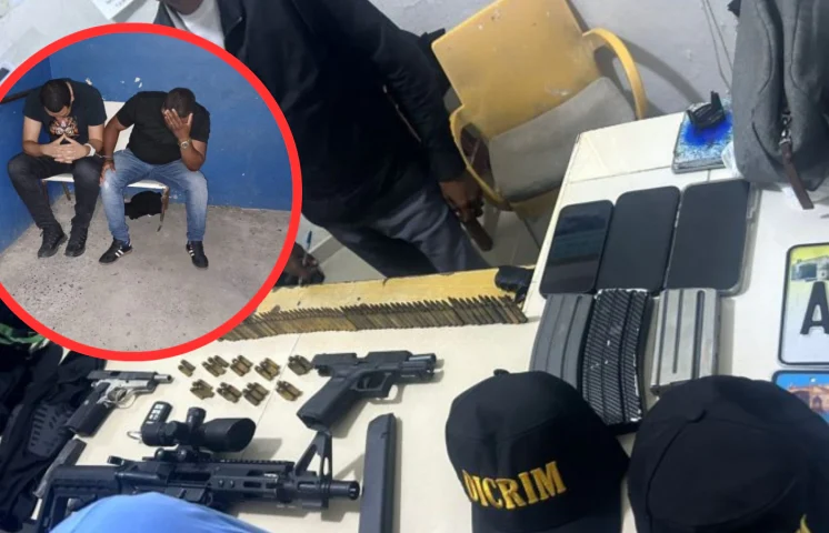 ¡Policías atracando! dos fueron apresados por a asaltar a miembros de la institución en Boca Chica
