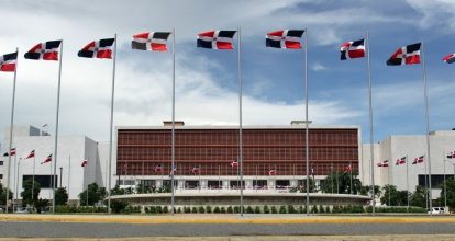 Camara Diputados aprueban incentivos para médicos especialistas en la zona fronteriza