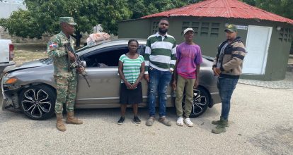 Dominicano que transportaba indocumentados se accidenta tras intentar evadir arresto en San Juan