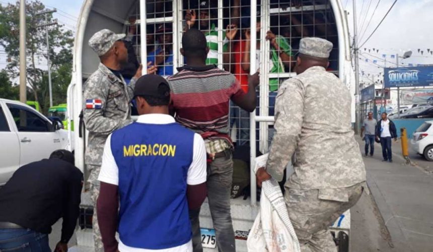 Ejército detuvo y entregó a Migración más de 16 mil haitianos en mayo
