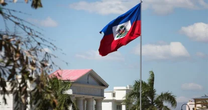 Gobierno haitiano dice “toma nota” tras restricciones de Trump a sus ciudadanos