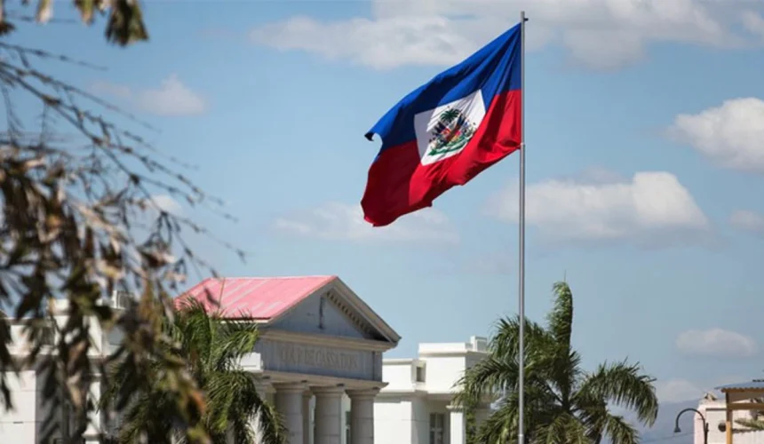 Gobierno haitiano dice “toma nota” tras restricciones de Trump a sus ciudadanos