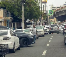 Operativo de Digesett remueve parqueadores informales de las calles en el DN