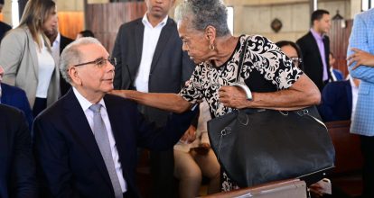 Danilo Medina encabeza en La Vega actos por el aniversario del natalicio de Juan Bosch