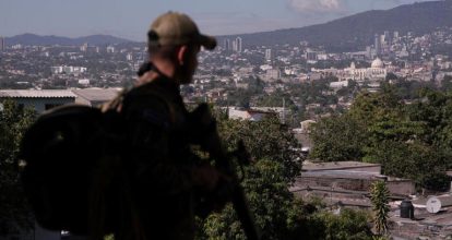 Bukele ordena cerco militar ante retorno de pandilleros