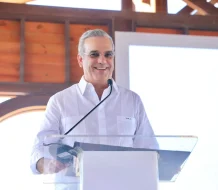Abinader inaugurará hoy el malecón de Samaná y varias obras de esa demarcación 