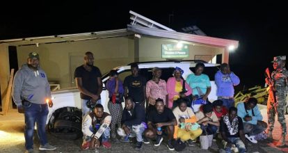 Detienen 15 haitianos indocumentados en Montecristi