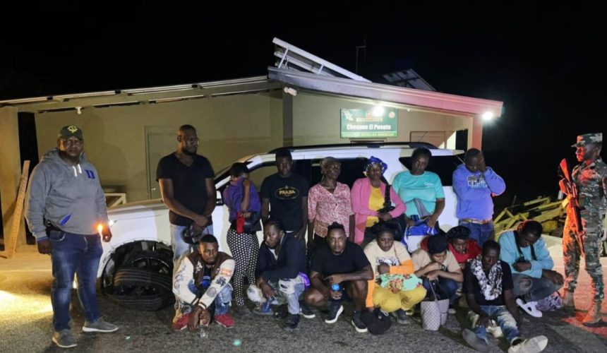 Detienen 15 haitianos indocumentados en Montecristi