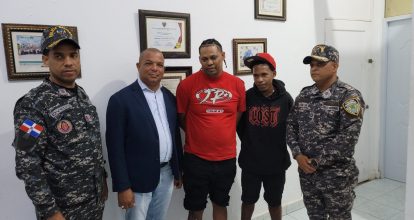 Se entregan a las autoridades dos hombres acusados de triple asesinato en Hato Mayor