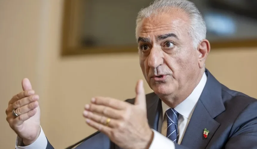 El hijo del sha llama a un «levantamiento» en Irán y dice que tiene un plan de gobierno