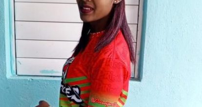 Encuentran cuerpo sin vida de mujer de 29 años en una parcela de La Vega