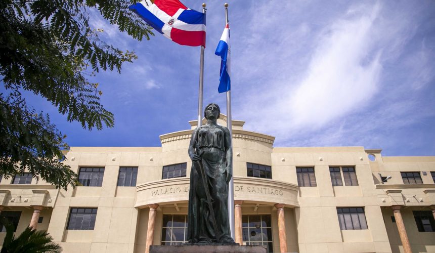 Imponen prisión preventiva a mujer por trata y abuso sexual de menor dominicana en Haití