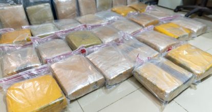 Detienen hombre con 243 libras de presunta marihuana en Baní