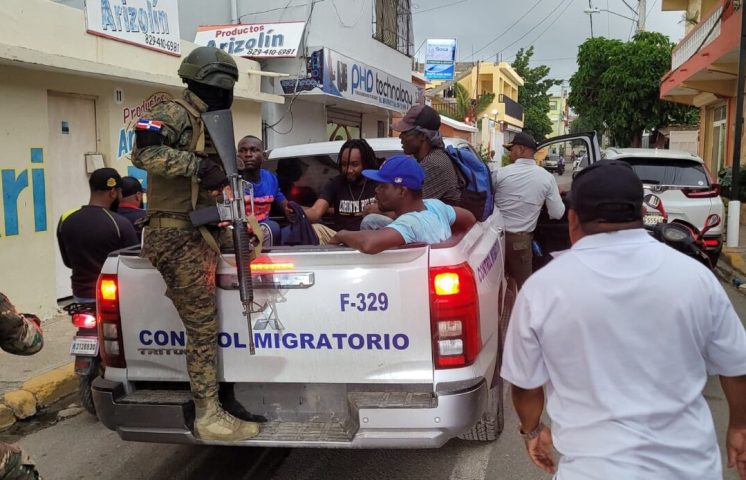 Arrestan más de 30 extranjeros indocumentados en Dajabón tras protagonizar pelea