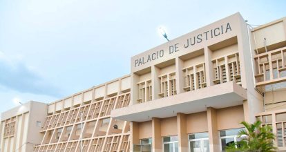 Imponen 15 y 10 años de prisión a militares y civiles por red de tráfico de migrantes