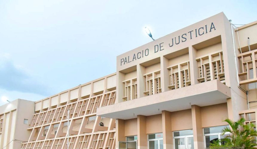 Imponen 15 y 10 años de prisión a militares y civiles por red de tráfico de migrantes