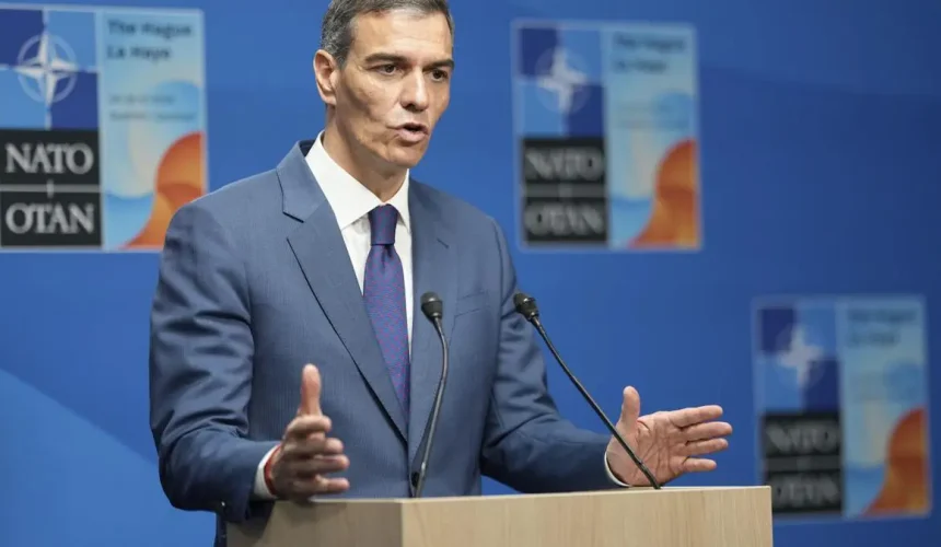 Pedro Sánchez responde a Trump que España es soberana y critica sus 