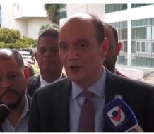 Ramfis Trujillo desafía al CES por su manejo de la crisis en Haití