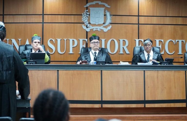 TSE anula resolución del PLD que adelantaba proceso de precandidaturas presidenciales para 2028