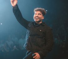 Barak y su tour “Dios fuerte” encendieron el Choli de Puerto Rico